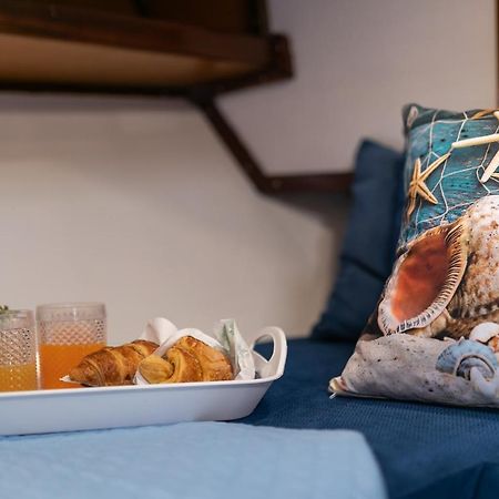 Marta Boat B&B Castelsardo Ngoại thất bức ảnh